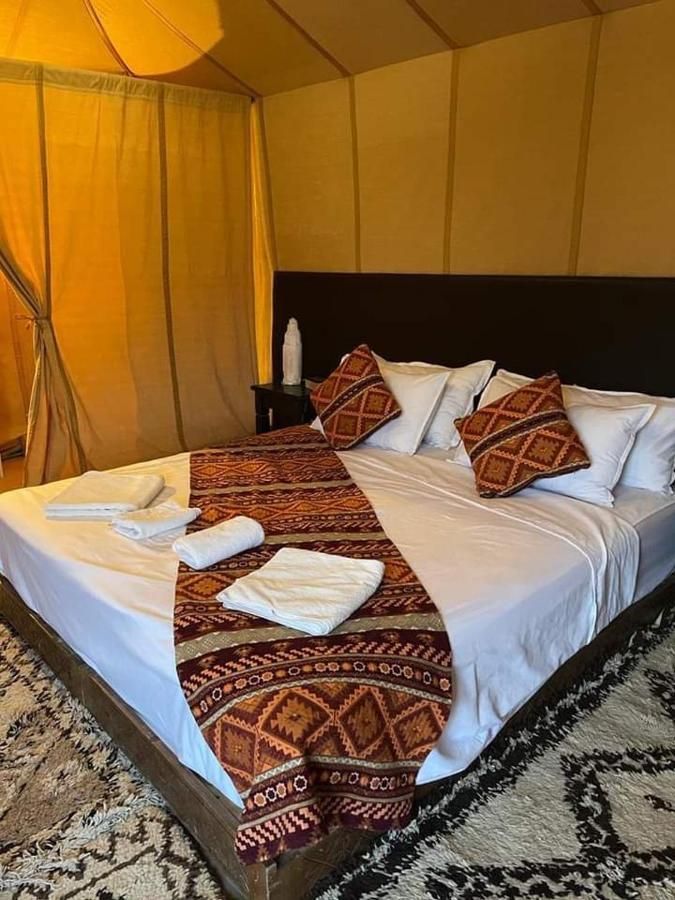 Blue Sky Luxury Camp Hotel เมอร์ซูกา ภายนอก รูปภาพ