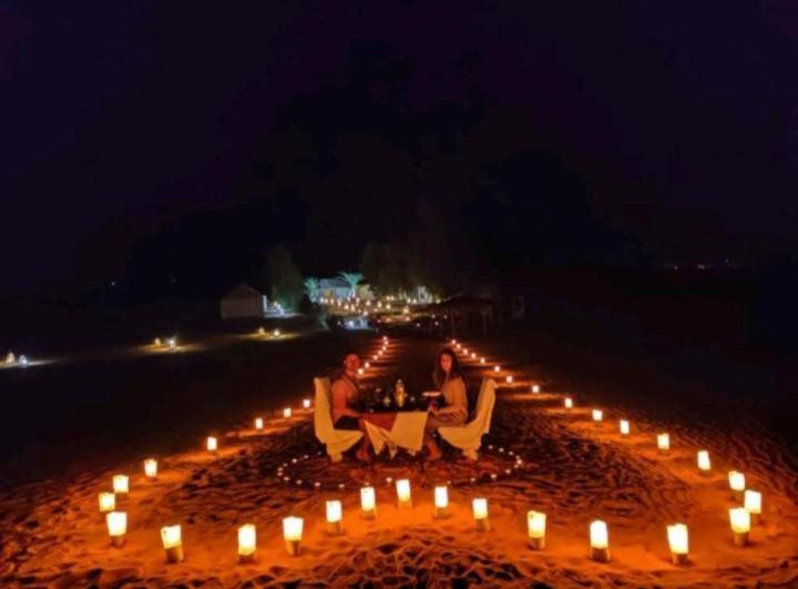 Blue Sky Luxury Camp Hotel เมอร์ซูกา ภายนอก รูปภาพ