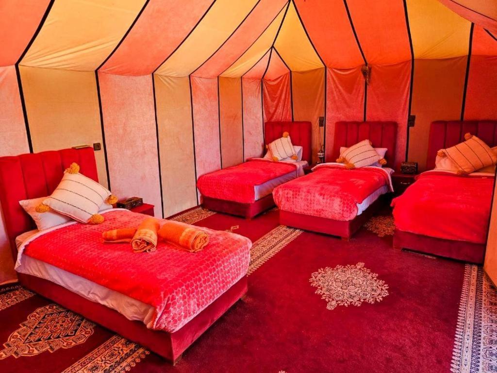 Blue Sky Luxury Camp Hotel เมอร์ซูกา ภายนอก รูปภาพ